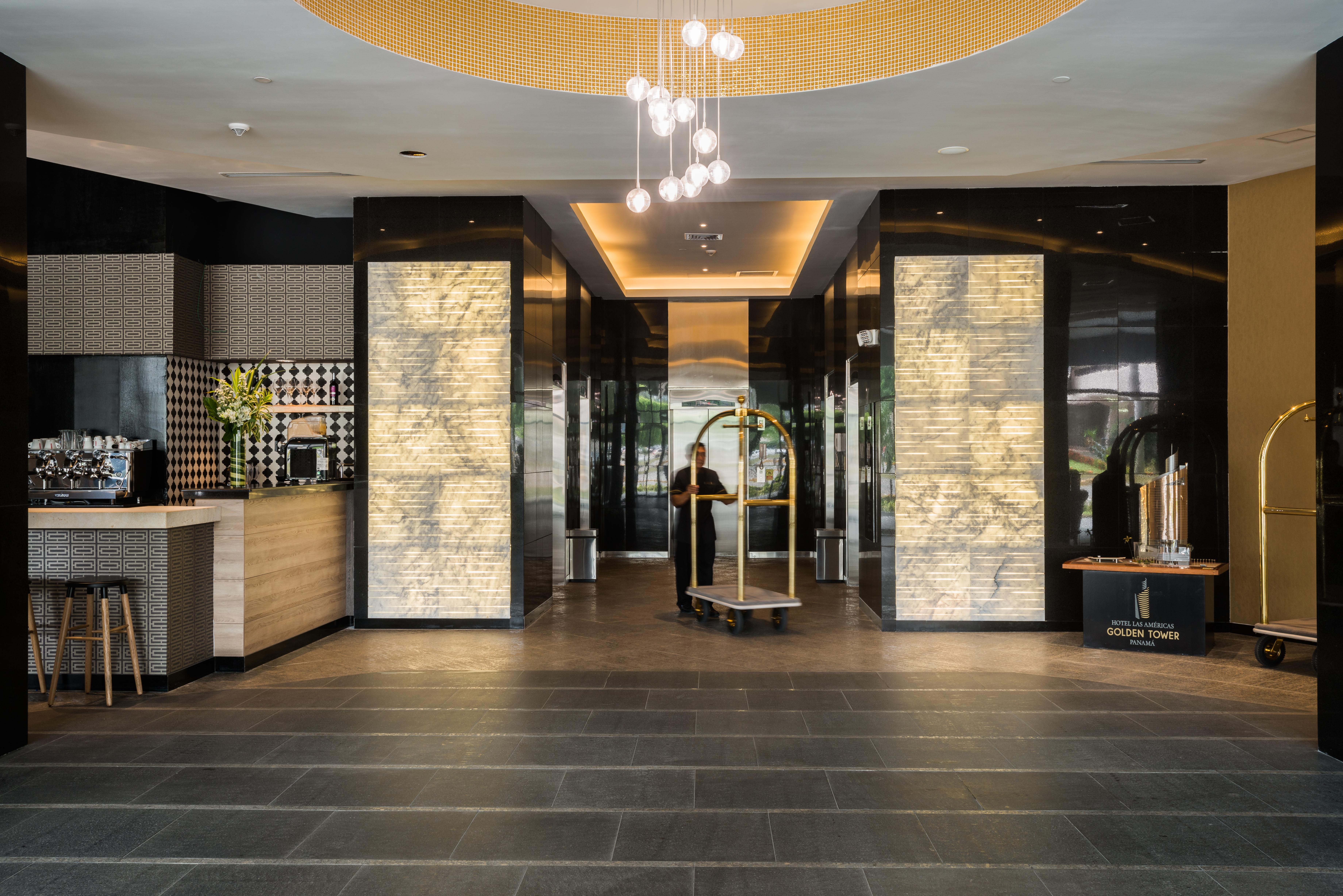 Hotel Las Americas Golden Tower Panama Dış mekan fotoğraf Lobby